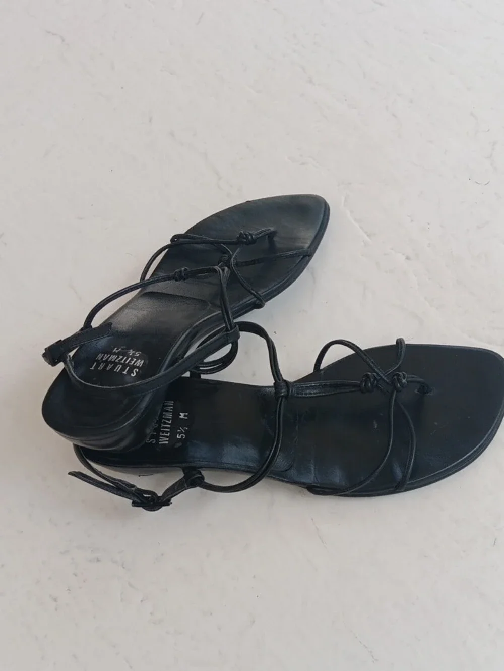Stuart Weitzman Black Strappy Knot Sandals 5.5.Great Condition